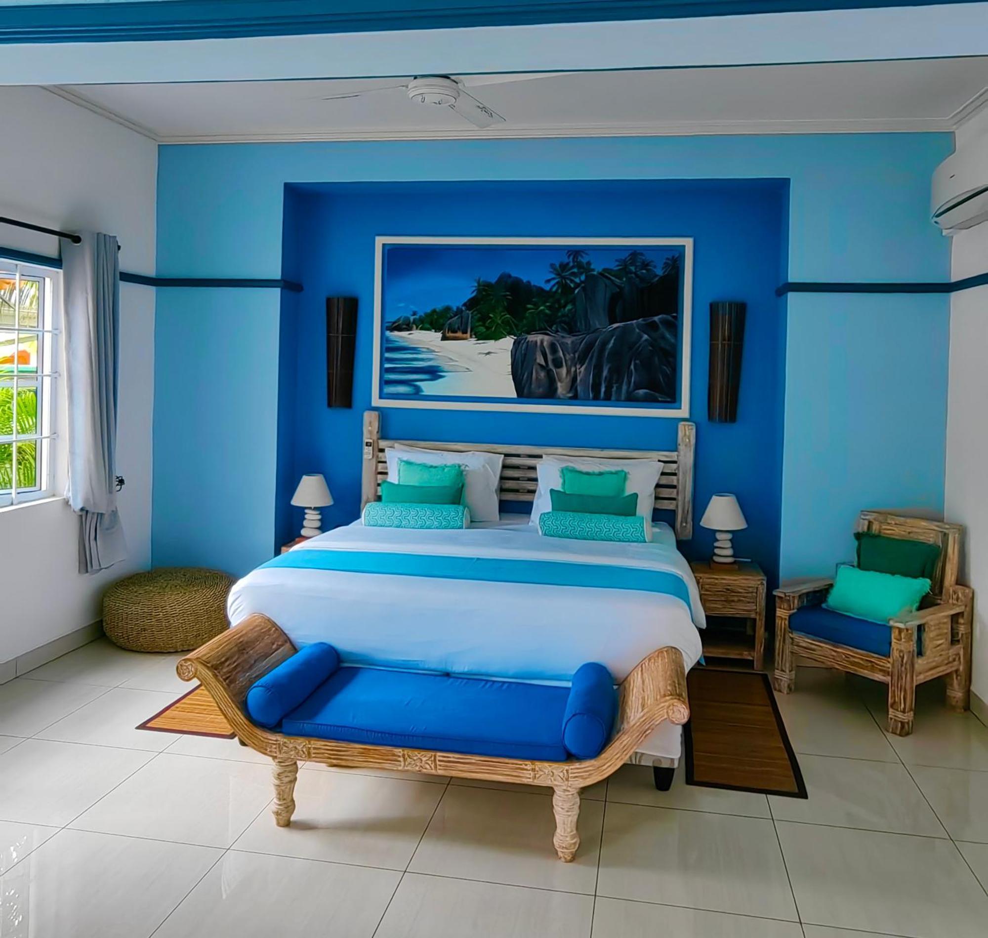 Villa Charme De L'Ile 라디게 외부 사진